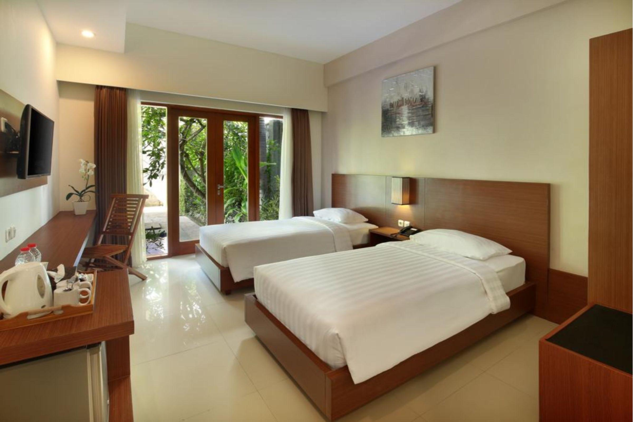 Bali Chaya Hotel Legian Buitenkant foto