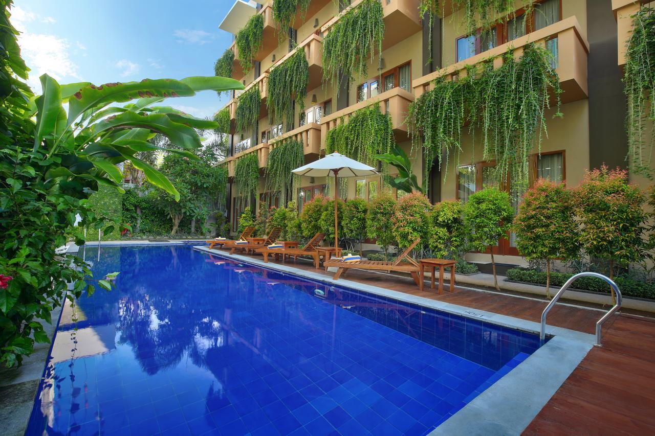 Bali Chaya Hotel Legian Buitenkant foto