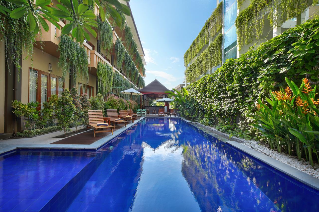 Bali Chaya Hotel Legian Buitenkant foto